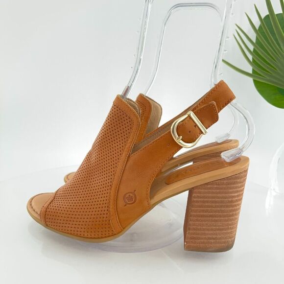 Born Women Sutra Sandal Women 9 Brown Perforated Heels Leather Open Toe - Picture 5 of 13